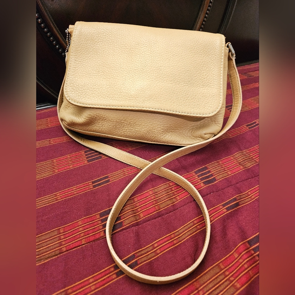 Coach Vintage Hudson Leather Flap Crossbody (1990s)